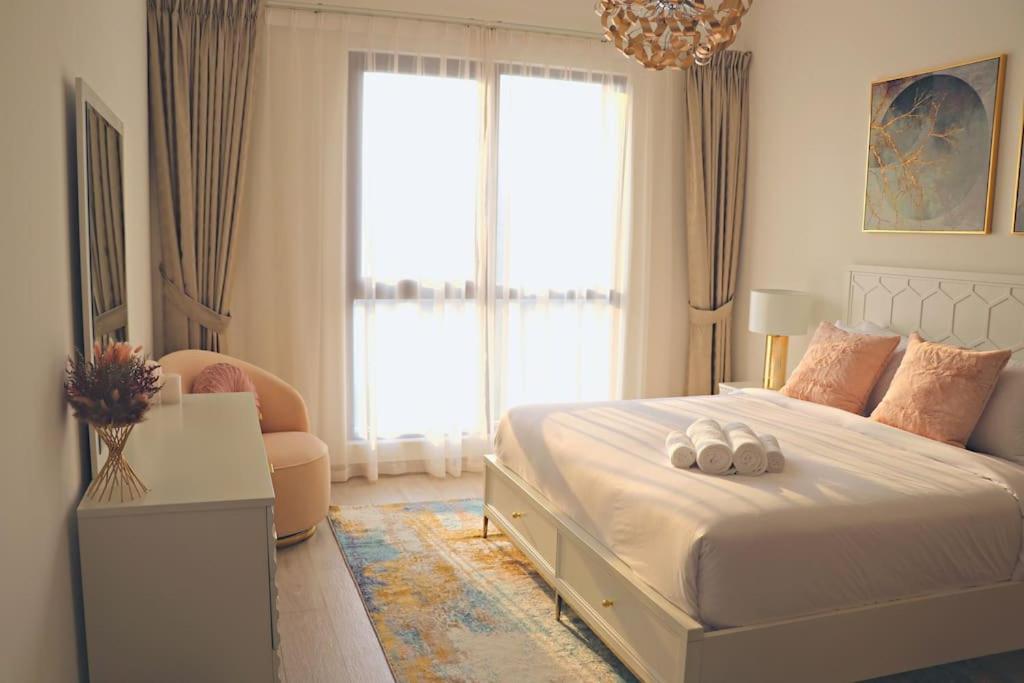 Veluxa - Luxury And Bright 1 Bedroom Apartment, Burj View! Dubaj Zewnętrze zdjęcie