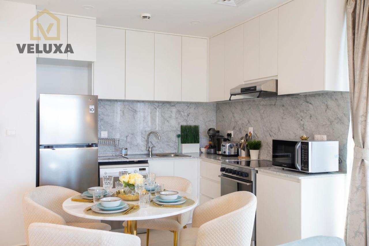 Veluxa - Luxury And Bright 1 Bedroom Apartment, Burj View! Dubaj Zewnętrze zdjęcie